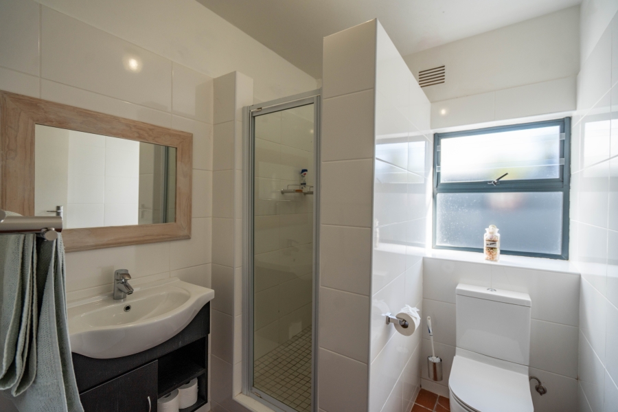4 Bedroom Property for Sale in Kenton On Sea Eastern Cape
